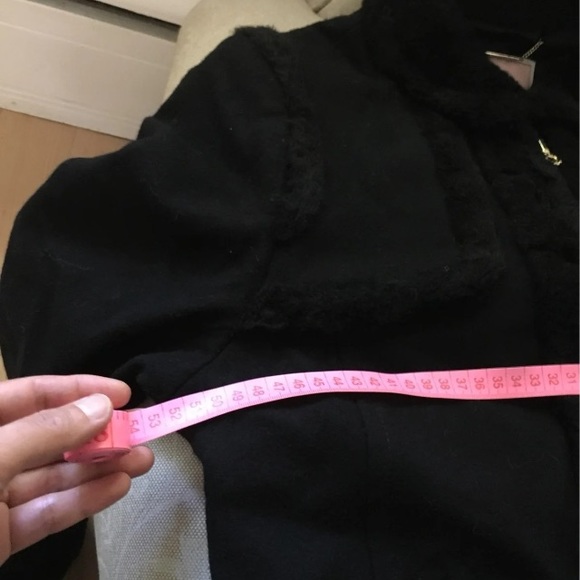 Coat - Picture 7 of 13